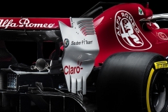 Alfa-Romeo-Sauber-C37-20
