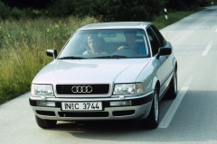 Audi-80-26