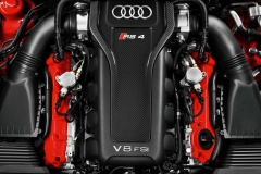 Audi-RS4-40
