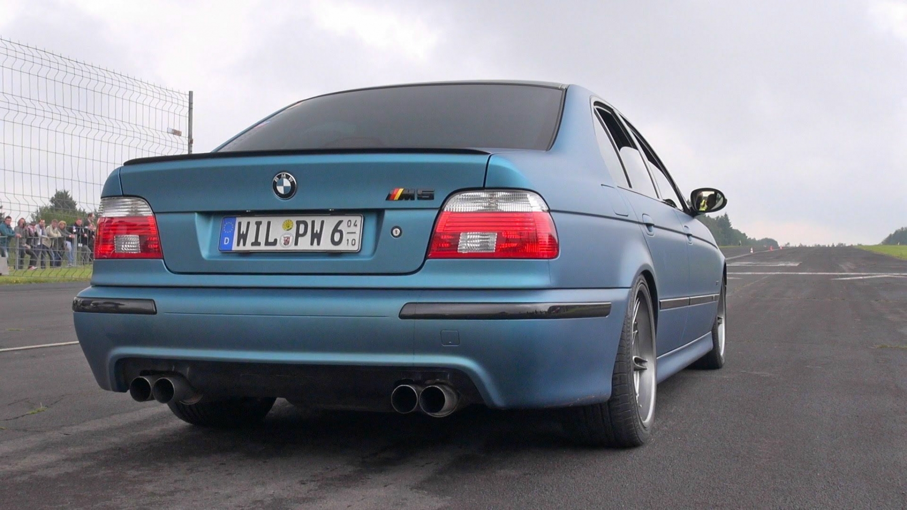 BMW-E39-M5-46.jpg