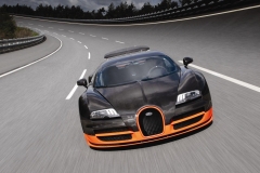 Bugatti-Veyron-12