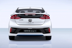 Hyundai-Ioniq-17