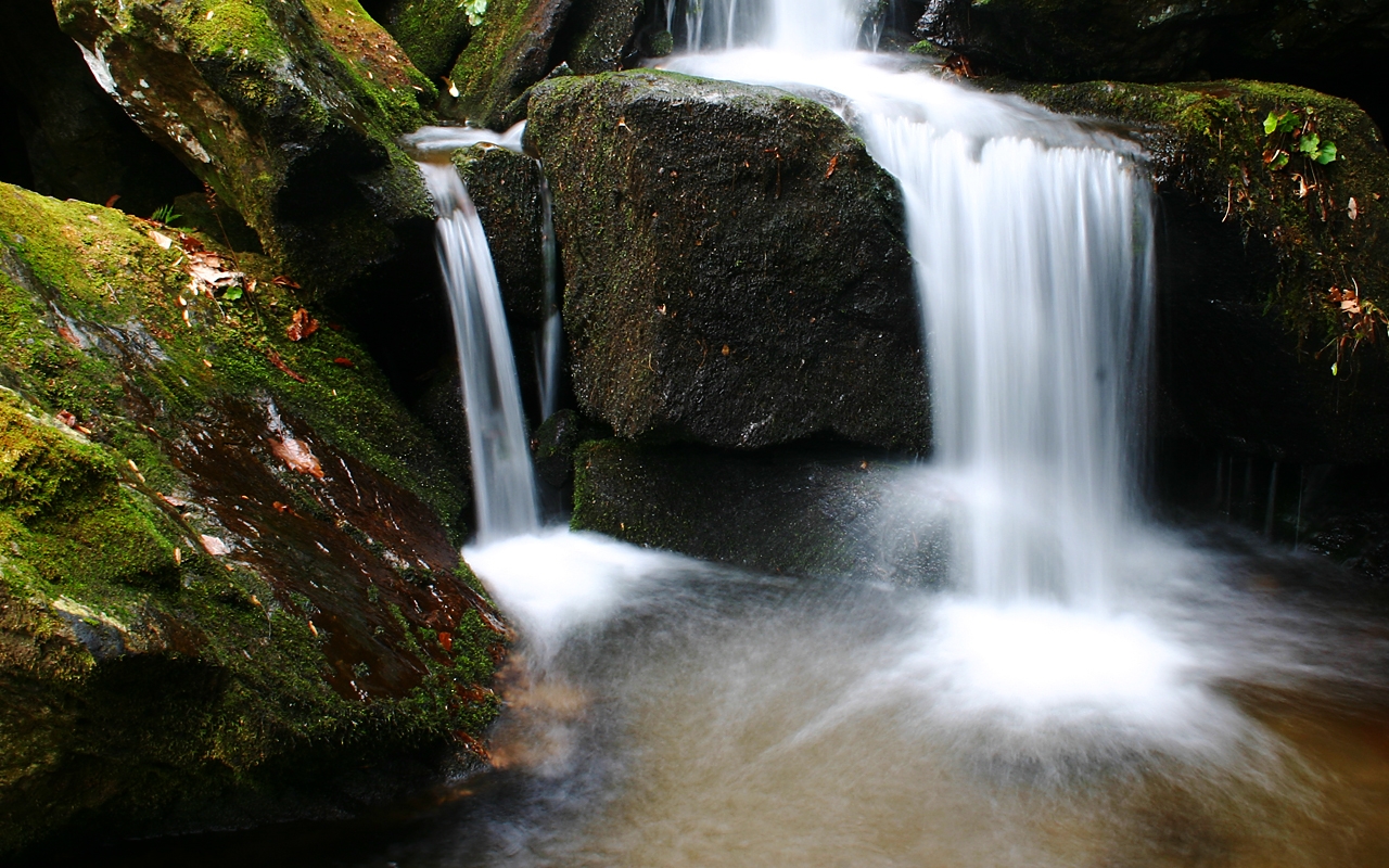 Waterfall HD Wallpapers and Background Images - Static ...
