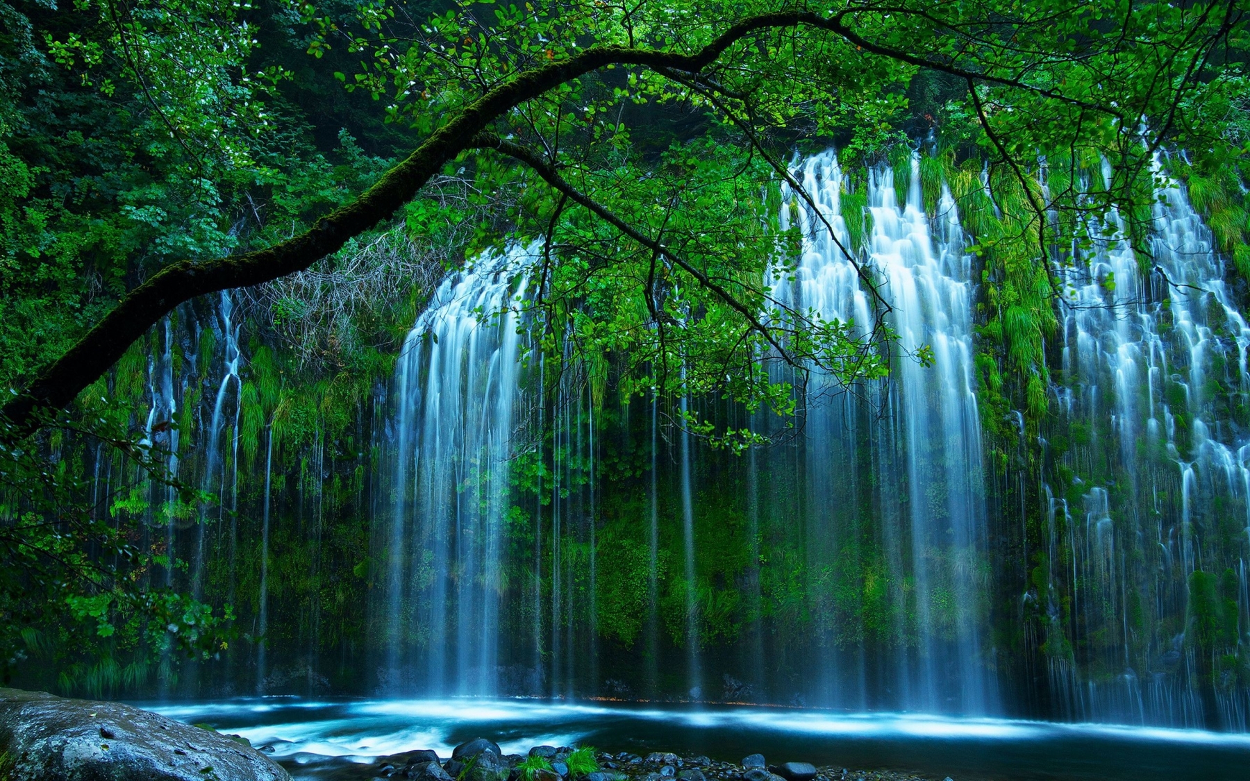 Waterfall Hd Wallpapers And Background Images Static Wallpaper 1080p