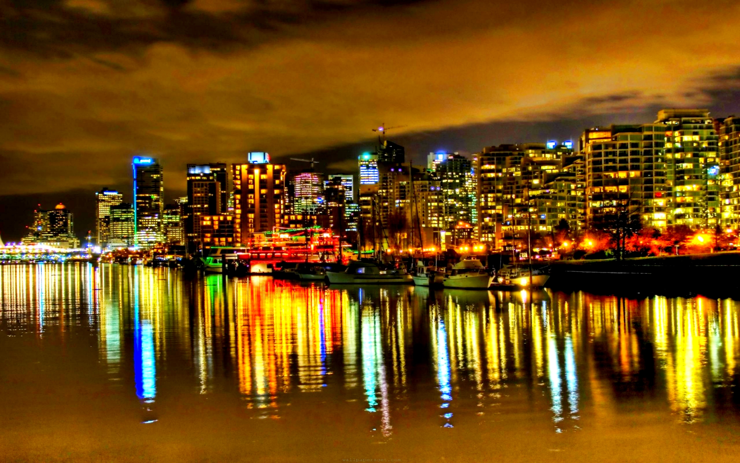 Beautiful city lights in the night 2K wallpaper download